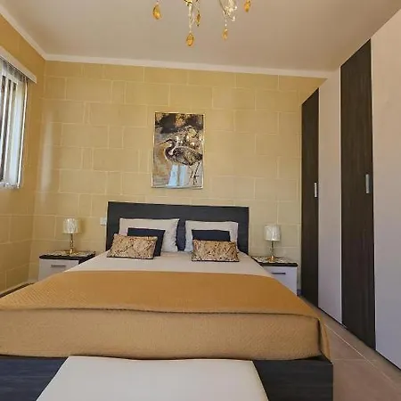 The Allure - Gv Guest house